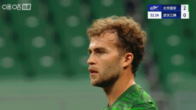 国安3-0领跑  三镇！古加任意球开出，林良铭无人防卫  顶球破门