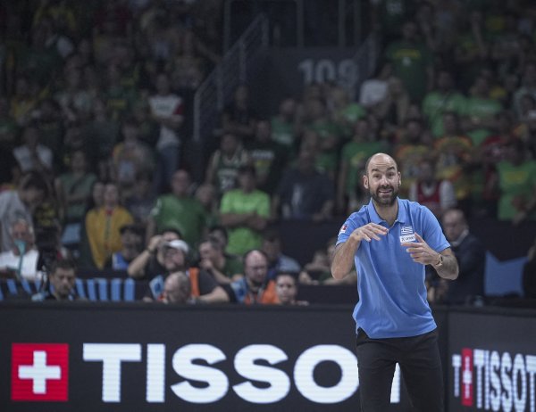 大败  土耳其! 希腊主帅: 我们打出了本届最差的一场赛事