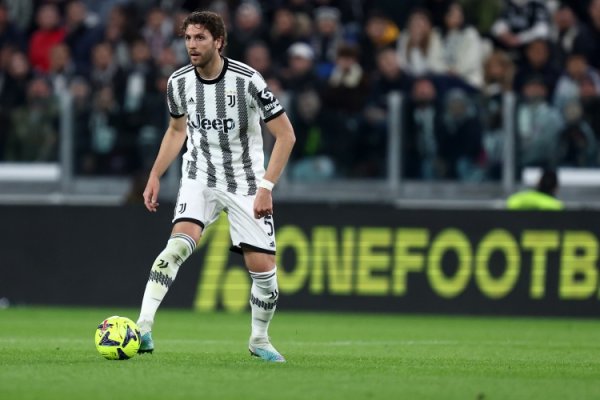 洛卡特利：最后时刻的底线球缺乏专注 中场球员休息时我们彼此互相打气