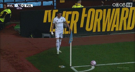 埃托奥后首位！劳尔-希门尼斯在英超杆位、得分  、11分钟内被换下