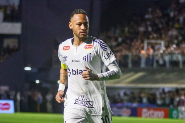 桑托斯主席谈内马尔：他为球队做了贡献，应该不会伤缺到巴甲结束