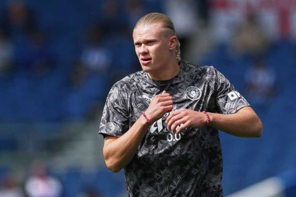 巴塞罗那2026年目标: 追逐埃尔林·哈兰德!