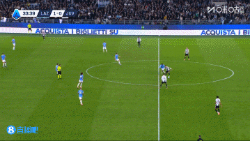 坎比亚索直塞，戴维单刀赴会机会小角度射球  被扑