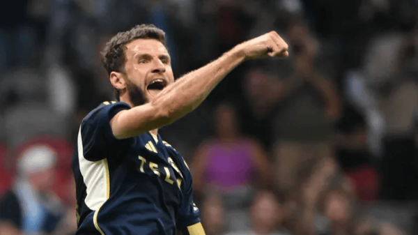 穆勒: 眼下很享受温哥华的生活, 拜仁是我永远的家