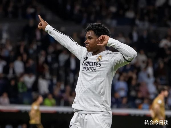 转会1+1: 巴西锋线新星或外租练级 切尔西有意1月追求皇马中场球员