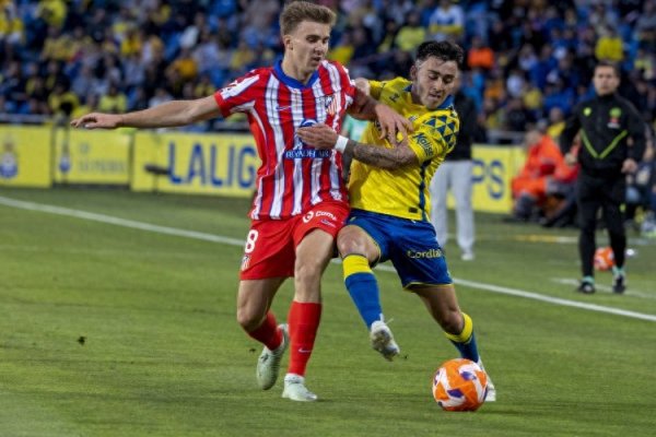 巴里奥斯: 利物浦有很多世界级的球员, 我们必须找到办法击败他们